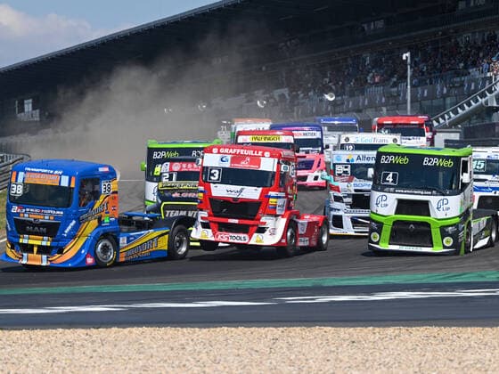 Its getting tight A front wheel at Thomas Robineau Team Robineau, 03 already takes off In the process Jose Edouardo Rodrigues Team Reboconort, 38 , Raphael Sousa Team Virty Truck Racing, 21 , Ivan Rodrigues Team Luxosport, 95 and Lionel Montagne Team Aravi, 04 FFSA ADAC Mittelrhein Cup Race 1 35 International ADAC Truck Grand Prix, 15 07 2022 35 International ADAC Truck Grand Prix, Motorsport, 15 07 2022 Eifel Copyright: xEibner-Pressefotox EP_THR