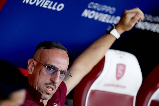 Foto Alessandro Garofalo LaPresse 30 Luglio 2022 Salerno, Italia - US Salernitana vs Reggina 1914 - amichevole estive prima trofeo Angelo Iervolino. Stadio Arechi. Nella foto: Franck Ribery (US Salernitana 1919); July 30 , 2022 Salerno, Italy - US Salernitana vs Reggina 1914, soccer, summer friendly match first Angelo Iervolino trophy Arechi stadium. In the pic: Franck Ribery (US Salernitana 1919);  Copyright: xAlessandroxGarofalo LaPressex