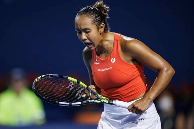 August 8, 2022, Toronto, ON, CANADA: Leylah Fernandez of Canada reacts to a point against Storm Sanders of Australia during womenöÄÃ s tennis action at the National Bank Open in Toronto, Monday, Aug. 8, 2022. Canada News - August 8, 2022  - ZUMAc35_ 20220808_zaf_c35_100 Copyright: xColexBurstonx