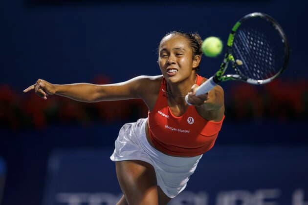 August 8, 2022, Toronto, ON, CANADA: Leylah Fernandez of Canada returns a ball to Storm Sanders of Australia during womenöÄÃ s tennis action at the National Bank Open in Toronto, Monday, Aug. 8, 2022. Canada News - August 8, 2022  - ZUMAc35_ 20220808_zaf_c35_106 Copyright: xColexBurstonx