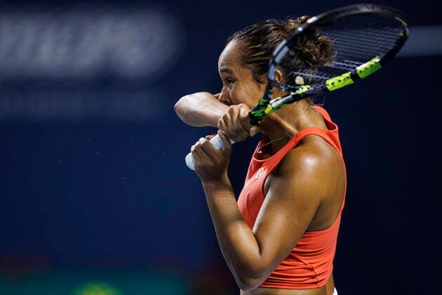 August 8, 2022, Toronto, ON, CANADA: Leylah Fernandez of Canada returns a ball to Storm Sanders of Australia during womenöÄÃ s tennis action at the National Bank Open in Toronto, Monday, Aug. 8, 2022. Canada News - August 8, 2022  - ZUMAc35_ 20220808_zaf_c35_107 Copyright: xColexBurstonx