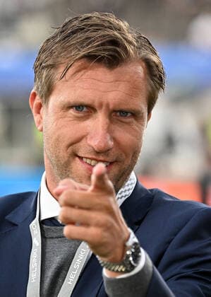 10 08 2022, xjhx, football UEFA Supercup 2022, Eintracht Frankfurt Real Madrid emspor, v l Sport Board Markus Kroesche Krösche Member of the Board Eintracht Frankfurt Fussball AG DFL DFB REGULATES PROHIBIT ANY USE OF PHOTOGRAPHS as IMAGE SEQUENCES and or QUASI VIDEO Helsinki