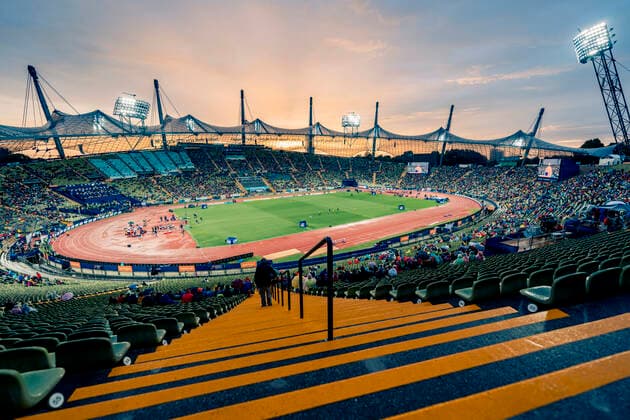 European Championships Munich22 Athletics, 20 08 2022 Sunset in the Olympic Stadium on 20 08 2022 during the European Athletics Championships in Munich Copyright: xBEAUTIFULxSPORTS Flatemerschx