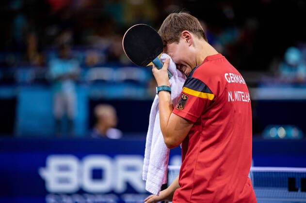 Nina Mittelham GER after her injury in the final against Sofia Polcanova AUT European Championships 2022, table tennis final on 21 08 2022 Eibner Press Photo Benjamin Lau European Championships 2022, table tennis final on 21 08 2022 Muenchen Copyright: xLau xEibner-Pressefotox EP_blu