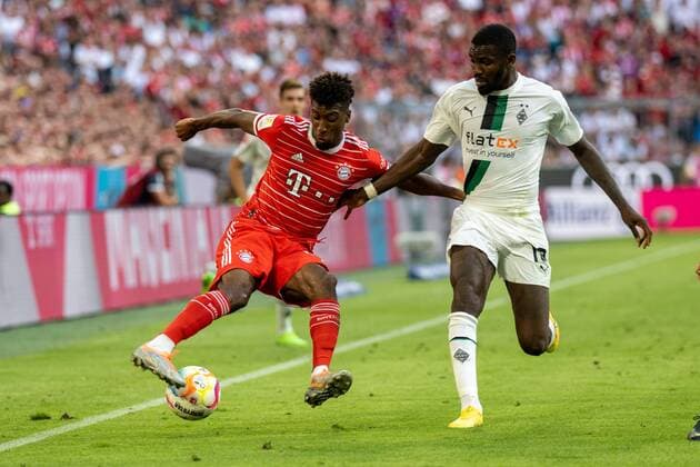Kingsley Coman 11 FC Bayern Muenchen , Marcus Thuram 7 Borussia Moenchengladbach , FC Bayern Muenchen vs Borussia Moenchengladbach, Football, 1 Bundesliga, 4 Spieltag, 27 08 2022 DFB regulations prohibit any use of photographs as image sequences and or quasi video Muenchen Bayern Germany Copyright: xkolbert-press UlrichxGamelx
