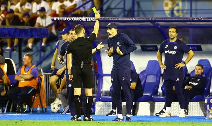 Bilder des Jahres 2022, Sport 09 September Sport Themen der Woche KW36 Sport Bilder des Tages Mandatory Credit: Photo by Kieran McManus Shutterstock (13368422bc) Chelsea manager Thomas Tuchel is shown a yellow card as he argues with referee Istvan Kovacs Dinamo Zagreb v Chelsea, UEFA Champions League, Group E, Football, Stadion Maksimir, Zagreb, Croatia - 6 Sep 2022 EDITORIAL USE ONLY No use with unauthorised audio, video, data, fixture lists, club league logos or live services. Online in-match use limited to 120 images, no video emulation. No use in betting, games or single club league player publications. Dinamo Zagreb v Chelsea, UEFA Champions League, Group E, Football, Stadion Maksimir, Zagreb, Croatia - 6 Sep 2022 EDITORIAL USE ONLY No use with unauthorised audio, video, data, fixture lists, club league logos or live services. Online in-match use limited to 120 images, no video emulation. No use in betting, games or single club league player publications. Copyright: xKieranxMcManus Shutterstockx 13368422bc