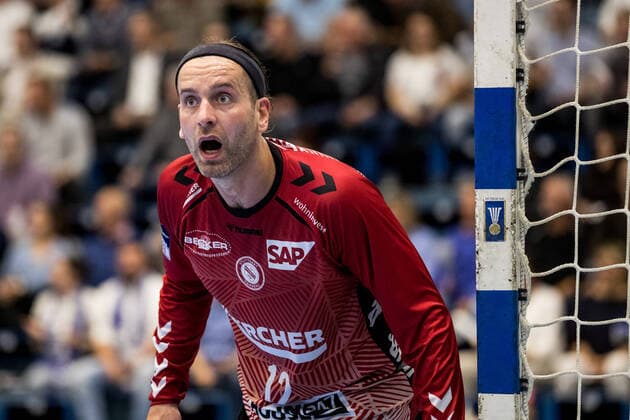 LIQUI MOLY Handball Bundesliga VfL Gummersbach TVB Stuttgart 22 09 2022 Silvio Heinevetter TVB Stuttgart, 12 shocked LIQUI MOLY Handball Bundesliga VfL Gummersbach TVB Stuttgart Gummersbach, Schwalbe arena Copyright: xBEAUTIFULxSPORTS Wunderlx