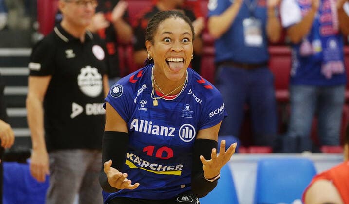 Stuttgart , Volleyball hummel Cup , Allianz MTV Stuttgart vs Les Neptunes de Nantes , Simone Lee Stuttgart