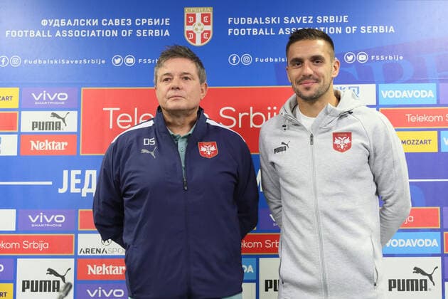 SERBIA press conference, PK, Pressekonferenz DRAGAN STOJKOVIC PIKSI selektor i trener i DUSAN TADIC fudbaler reprezentacije Srbije pres konferencija u sportskom centru FSS, Stara Pazova 23.09.2022. godine Foto: Fudbal, Srbija, Pres konferencijaSERBIA FOOTBALL Stara Pazova Sports center Stara Pazova Serbia Copyright: xMarkoxMetlas xMNxPressx