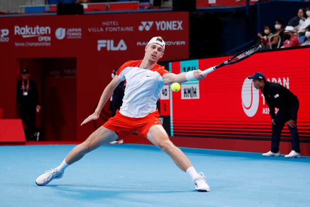 October 8, 2022, Tokyo, Japan: Denis SHAPOVALOV (CAN) hits a return against Taylor FRITZ (USA) during their Semifinal match at the Rakuten Japan Open Tennis Championships 2022 at Ariake Coliseum. The tournament is held from October 1 to 9. Tokyo Japan - ZUMAm191 20221008_zap_m191_048 Copyright: xRodrigoxReyesxMarinx
