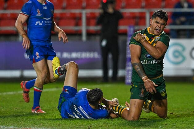 October 29, 2022, London, England, United Kingdom: Latrell Mitchell of Australia celebrates his try during the Rugby League World Cup 2021 match Australia vs Italy at Totally Wicked Stadium, St Helens, United Kingdom, 29th October 2022. London United Kingdom - ZUMAn307 20221029_zsa_n307_1092 Copyright: xCraigxThomas NewsxImagesx