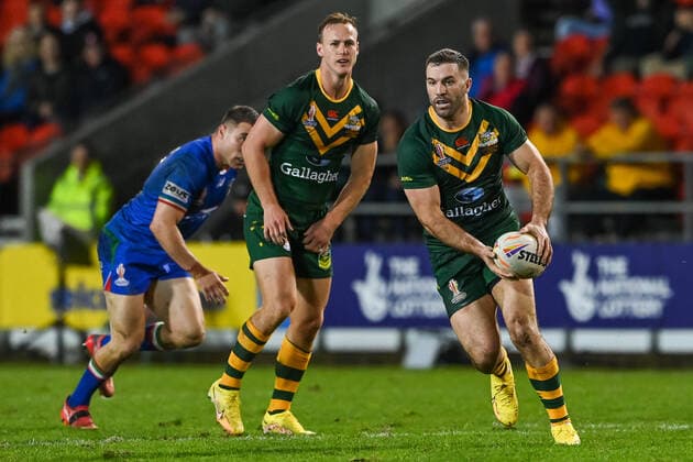 October 29, 2022, London, England, United Kingdom: James Tedesco of Australia makes a break during the Rugby League World Cup 2021 match Australia vs Italy at Totally Wicked Stadium, St Helens, United Kingdom, 29th October 2022. London United Kingdom - ZUMAn307 20221029_zsa_n307_1183 Copyright: xCraigxThomas NewsxImagesx