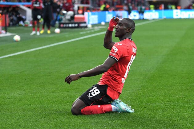 Soccer 1 Bundesliga 15 Matchday Bayer 04 Leverkusen VfB Stuttgart on 12 11 2022 in the BayArena in Leverkusen Torjubel Jubel goal to 1 0 by Moussa Diaby Leverkusen DFL regulations prohibit any use of photographs as image sequences and or quasi video xHDx
