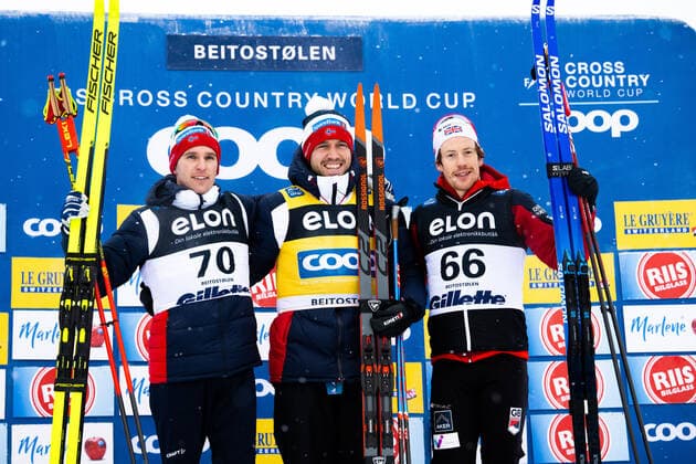 221210 Didrik Tonseth, Pal Golberg of Norway and Andrew Musgrave of Great Britain celebrate on the podium after mens 10 km classic technique interval start during the FIS Cross Country World Cup on December 10, 2022 in Beitostolen Photo Vegard Grott BILDBYRAN kod VG VG0388 bbeng skidor cross country skiing cross country fis world cup beitostolen beito classic 10km jubel norge,  Copyright: VEGARDxGRoTT BB221210VG140