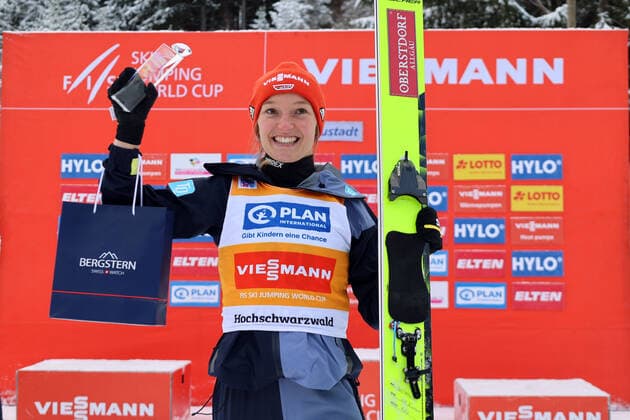 Titisee Neustadt, Germany 09 11 December 2022 FIS Ski Jumping World Cup Titisee Neustadt 2022 In the picture winner Katharina Althaus SC Oberstdorf Hochfirstschanze Baden Württemberg Copyright: xFotostandx xHettichx