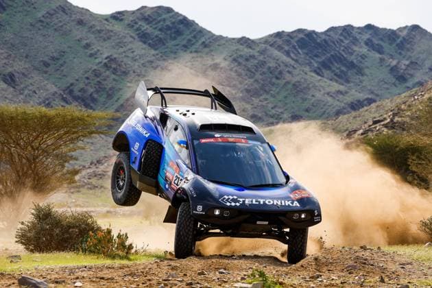 Bilder des Jahres 2023, Sport 01 Januar Sport Themen der Woche KW01 Sport Bilder des Tages 213 VAIDOTAS Zala (ltu), FIUZA Paulo (prt), Teltonika Racing, BRX, Prodrive Hunter, Auto, action during the Stage 2 of the Dakar 2023 between Sea Camp and Al- Ula, on January 2nd, 2023 in Al- Ula, Saudi Arabia - AUTO - DAKAR 2023 - STAGE 2 DPPI Panoramic 20230102DAK0150