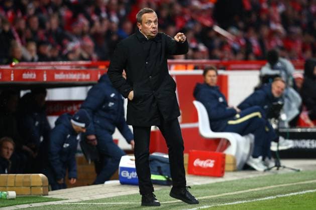 21 01 2023, xtgx, football 1 Bundesliga, 1 FC Union Berlin TSG 1899 Hoffenheim emspor, v l Andre Breitenreiter Hoffenheim, coach gives instructions, gestures with arms, gesticulate, gives instructions DFL DFB REGULATES PROHIBIT ANY USE OF PHOTOGRAPHS AS IMAGE SEQUENCES AND OR QUASI VIDEO Berlin