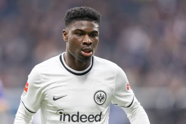 Eintracht Frankfurt FC Schalke 04, 1 FBL Eric Junior Dina Ebimbe Eintracht Frankfurt, 26 Bundesliga match between Eintracht Frankfurt and FC Schalke 04 on 21 January 2023 at Deutsche Bank Park in Frankfurt am Main According to the requirements of the DFL, German Football League, it is prohibited in the stadium and or from the game made photographs in the form of sequence pictures and or video-like photo series to exploit or to let exploit , Frankfurt am Main Hesse Germany Deutsche Bank Park