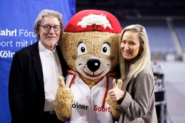 Soccer goalkeeper Toni Schumacher and actress Janine Kunze with mascot TropS Colognes SporT Fan No. 1 at the press conference for the Cologne sports year 2023 in the Lanxess Arena Cologne, 30 01 2023 NRW Germany Copyright: xChristophxHardtx
