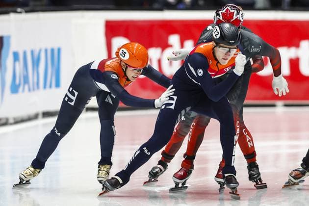 DORDRECHT Suzanne Schulting NED, Teun Boer NED lr in action in the semifinal 2000 meters mixed relay during the second day of the ISU World Cup Short Track Track 2023 ANP VINCENT JANNINK ISU World Cup Short Track Dordrecht 2023 xVIxANPxSportx xxANPxIVx 462549960 originalFilename: 462549960.jpg