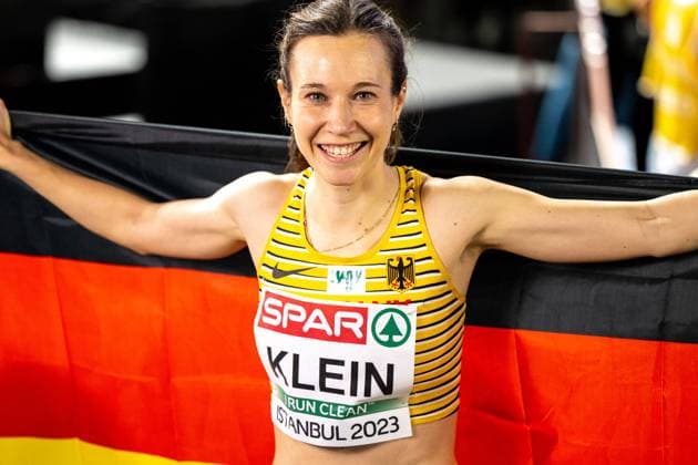 European Athletics Indoor Championships 2023 03 03 2023 ISTANBUL, TURKEY MARCH 03 Gold Medal and European Champion over the wombs 3000m is Hanna KLEIN GER , dob 06 04 1993, local club LAV Stadtwerke Tuebingen on day 2 of the European Athletics Indoor Championships 2023 at Ataköy Arena, Remzi Kazanc gil Bulvar , Olimpiyat Evi yan , 4 5 K s m Bak rköy of Istanbul on 03 3 2023 in Istanbul Turkey Copyright: xBEAUTIFULxSPORTS OliverxKremerx