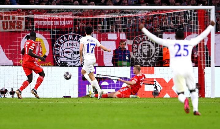 FOOTBALL CHAMPIONS LEAGUE SEASON 2022 2023 Round of 16 second leg FC Bayern Muenchen Paris Saint Germain 08 03 2023 Matthijs de Ligt right, FC Bayern Muenchen saves on goal line , Vitinha center, Paris Saint Germain