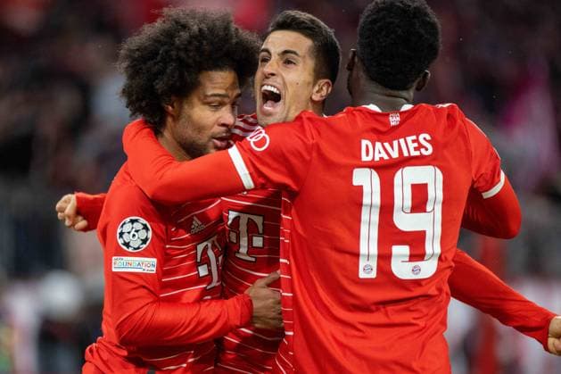 Bavarian goal celebration, goal scorer Serge Gnabry, Assisi Joao Pedro Cavaco Cancelo and Alphonso Boyle Davies FC Bayern Muenchen Germany, Muenchen, 08 03 2023, football, UEFA Champions League FC Bayern Muenchen vs Paris Saint German, 2022 2023 season, round of 16, Allianz Arena Foto A2 Bildagentur Peter Hartenfelser