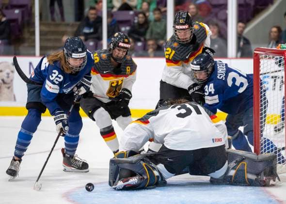 Bilder des Jahres 2023, Sport 04 April Sport Themen der Woche KW14 Sport Bilder des Tages April 7, 2023, BRAMPTON, ON, CANADA: Finland forward Emilia Vesa (32) scores on Germany goaltender Johanna May (31) as Germany forward Bernadette Karpf (18) and defender Tabea Botthof (21) with Finland forward Sofianna Sundelin (34) look on during first period IIHF Women™s World Hockey Championship hockey action in Brampton, Ont., on Friday, April 7, 2023. Canada News - April 7, 2023 - ZUMAc35_ 20230407_zaf_c35_080 Copyright: xFrankxGunnx