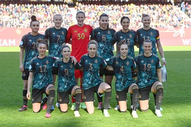 Team photo,Team,Team photo, hi v li Lina MAGULL GER ,Lea SCHUELLER GER ,Goalkeeper Ann Katrin BERGER GER ,Lena Sophie OBERDORF GER ,Sara DOORSOUN GER ,Alexandra POPP GER , front v li Felicitas RAUCH GER ,Svenja HUTH GER ,Sophia KLEINHERNE GER ,Klara BUEHL GER , Soccer match women Germany GER Brazil BRA 1 2 on 11 04 2023,Max Morlock stadium in Nuremberg