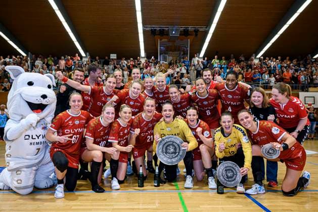 Bietigheim, Germany 06 May 2023 HBF 22 23 SG BBM Bietigheim HSG Bensheim the team of Bietigheim, tema photo, final cheer emotion joy Bietigheim Bissingen hall at the viaduct Baden Württemberg Germany