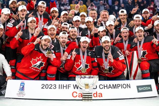 230528 Players of Canada celebrate with the trophy after winning the 2023 IIHF Ice Hockey World Championship final game between Canada and Germany on May 28, 2023 in Tampere Photo Joel Marklund BILDBYRAN code JM JM0489 bbeng ice hockey ice hockey ice hockey world championship 2023 ice hockey world championship world championship 2023 iihf ice hockey world championship final canada canada germany germany jubel world champion world championship champion  Copyright: JOELxMARKLUND BB230528JM158