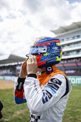PIASTRI Oscar (aus), McLaren F1 Team MCL60, portrait during the 2023 Formula 1 Aramco British Grand Prix, 10th round of the 2023 Formula One World Championship, WM, Weltmeisterschaft from July 7 to 9, 2023 on the Silverstone Circuit, in Silverstone, United Kingdom  Copyright: xXavixBonilla DPPI IPAxSportx xipx xIPAxSportx 0 IPA_IPA39139863