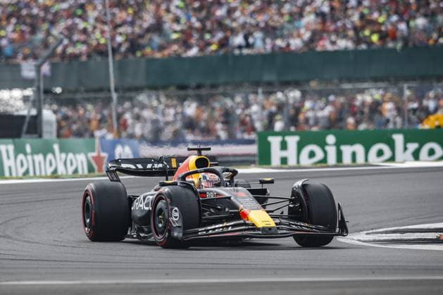 01 VERSTAPPEN Max (nld), Red Bull Racing RB19, action during the 2023 Formula 1 Aramco British Grand Prix, 10th round of the 2023 Formula One World Championship, WM, Weltmeisterschaft from July 7 to 9, 2023 on the Silverstone Circuit, in Silverstone, United Kingdom Copyright: xXavixBonilla DPPI IPAxSportx xipx xIPAxSportx 0 IPA_IPA39139931