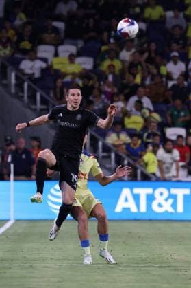 NASHVILLE, TN - AUGUST 08: Nashville SC midfielder Alex Muyl (19) prepares to receive a ball in front of AmŽrica midfielder Alejandro Zendejas (17) during a LeagueÕs Cup Round of 16 match between Nashville SC and AmŽrica, August 8, 2023 at GEODIS Park in Nashville, Tennessee. (Photo by Matthew Maxey Icon Sportswire) SOCCER: AUG 08 Leagues Cup - Nashville SC vs America EDITORIAL USE ONLY Icon23080841