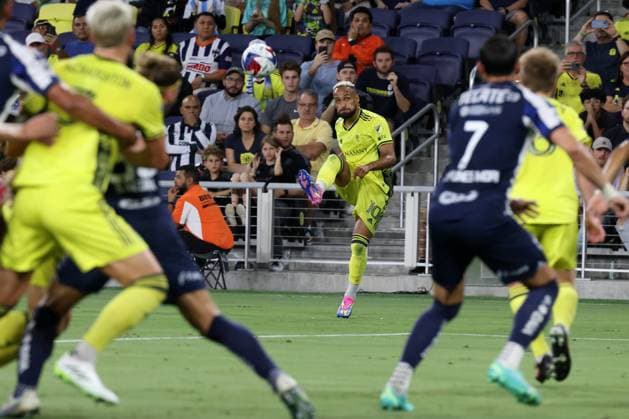 NASHVILLE, TN - AUGUST 15: Nashville SC midfielder Hany Mukhtar (10) lifts a free kick into the box during a match between Nashville SC and Monterrey in the Leagues Cup semifinal, August 15, 2023 at GEODIS Park in Nashville, Tennessee. (Photo by Matthew Maxey Icon Sportswire) SOCCER: AUG 15 Leagues Cup - Nashville SC vs Monterrey EDITORIAL USE ONLY Icon23081504