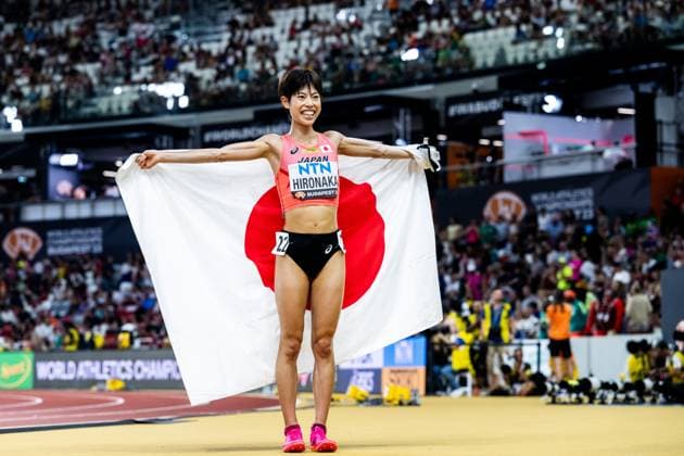 230819 Ririka Hironaka of Japan celebrates after competing in women s 10000 meters final during day 1 of the 2023 World Athletics Championships on August 19, 2023 in Budapest Photo Vegard Grott BILDBYRAN kod VG JM0515 bbeng friidrott athletics friidrett 2023 world athletics championships world athletics championships budapest23 friidrotts vm friidretts vm vm jubel  Copyright: VEGARDxGRoTT BB230819VG118