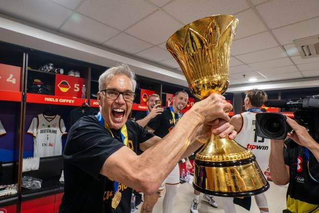 Basketball Manila Pasay 10 09 2023 FIBA Basketball World Cup 2023 Mens World Cup Final Germany GER Serbia SRB Germany is World Champion Cabin Cheering Gordon Herbert Germany, national coach