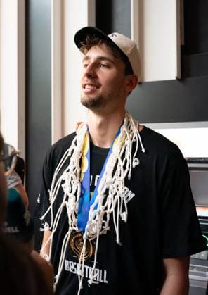 12 09 2023, xsltx, basketball world championship 2023, reception world champion germany emspor, v l Franz Wagner German national basketball team 2 08 m, guard forward, Orlando Magic USA DFL DFB REGULATIONS PROHIBIT ANY USE OF PHOTOGRAPHS as IMAGE SEQUENCES and or QUASI VIDEO Frankfurt am Main