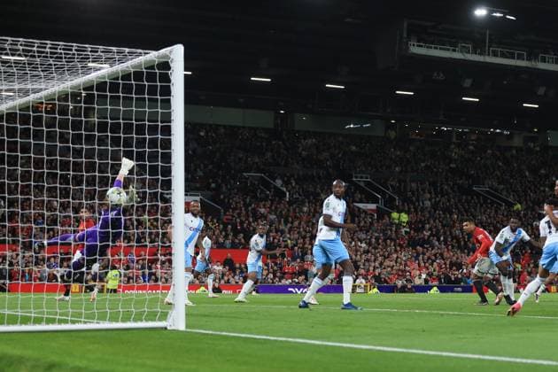 Fußball Carabao Cup 3. Runde Manchester United v Crystal Palace 26. September 2023 Carabao Cup 3. Runde Manchester United v Crystal Palace Casemiro von Manchester United erzielt sein 2. Tor Foto Simon Stacpoole Abseits Manchester UK  Copyright: xSimonxStacpoolexOffside