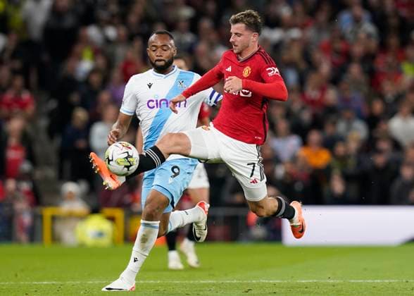 MANCHESTER, ENGLAND, 26th September 2023. Mason Mount of Manchester United, ManU gets in front of Jordan Ayew of Crystal Palace during the Carabao Cup match at OLD TRAFFORD, MANCHESTER. Picture credit should read: Andrew Yates Sportimage EDITORIAL USE ONLY. No use with unauthorised audio, video, data, fixture lists, club league logos or live services. Online in-match use limited to 120 images, no video emulation. No use in betting, games or single club league player publications. SPI-2605-0053