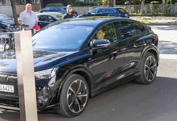 Jamal Musiala drives his Audi into the underground parking secret training of FC Bayern Munich at Säbener Strasse in Munich date 28 09 2023