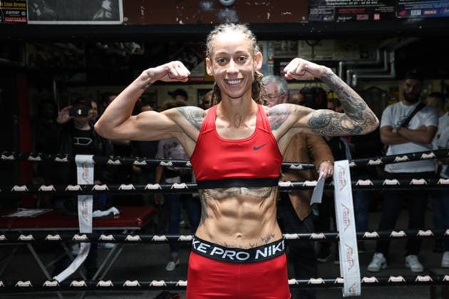 Boxing Boxing in the North, Libra, Hamburg, 02 10 2023 WIBF WBFed World Championship Fai Phannarai Netisri GER Danielle Bennett USA Hamburg Germany