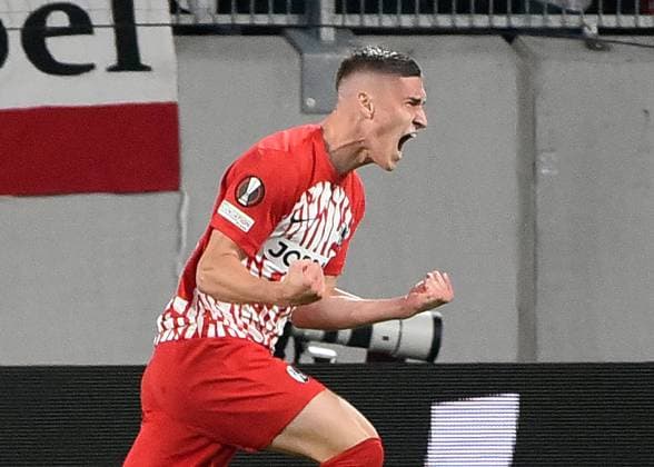 05 10 2023, xhbx, football UEFA Europa League, SC Freiburg West Ham United emspor, v l goal celebration, celebrate the goal 1 1 by Roland Sallai SC Freiburg DFL DFB REGULATIONS PROHIBIT ANY USE OF PHOTOGRAPHS as IMAGE SEQUENCES and or QUASI VIDEO Freiburg