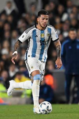 BUENOS AIRES, ARGENTINA - OCTOBER 12: Enzo Fernandez of Argentina during the FIFA World Cup, WM, Weltmeisterschaft, Fussball 2026 Qualifier match between Argentina and Paraguay at Estadio Mas Monumental Antonio Vespucio Liberti on October 12, 2023 in Buenos Aires, Arg Argentina v Paraguay : FIFA World Cup 2026 Qualifier match Copyright: xDiegoxHalisz SFSIx