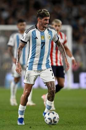BUENOS AIRES, ARGENTINA - OCTOBER 12: Rodrigo De Paul of Argentina during the FIFA World Cup, WM, Weltmeisterschaft, Fussball 2026 Qualifier match between Argentina and Paraguay at Estadio Mas Monumental Antonio Vespucio Liberti on October 12, 2023 in Buenos Aires, Arg Argentina v Paraguay : FIFA World Cup 2026 Qualifier match Copyright: xDiegoxHalisz SFSIx