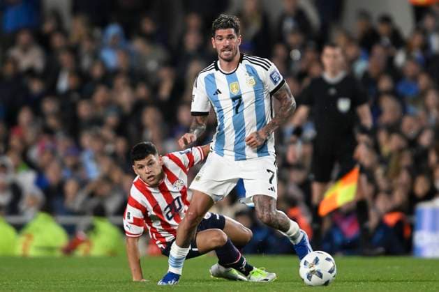 BUENOS AIRES, ARGENTINA - OCTOBER 12: Rodrigo De Paul of Argentina during the FIFA World Cup, WM, Weltmeisterschaft, Fussball 2026 Qualifier match between Argentina and Paraguay at Estadio Mas Monumental Antonio Vespucio Liberti on October 12, 2023 in Buenos Aires, Arg Argentina v Paraguay : FIFA World Cup 2026 Qualifier match Copyright: xDiegoxHalisz SFSIx