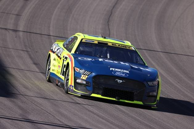 LAS VEGAS, NV - OCTOBER 15: Ryan Blaney ( 12 Team Penske Menards Tarkett Ford) during the South Point 400 NASCAR, Motorsport, USA Cup Series Playoff race on October 15, 2023, Las Vegas Motor Speedway in Las Vegas, NV. (Photo by Marc Sanchez LVMS Icon Sportswire) AUTO: OCT 15 NASCAR Cup Series Playoff South Point 400 EDITORIAL USE ONLY Icon144231015107