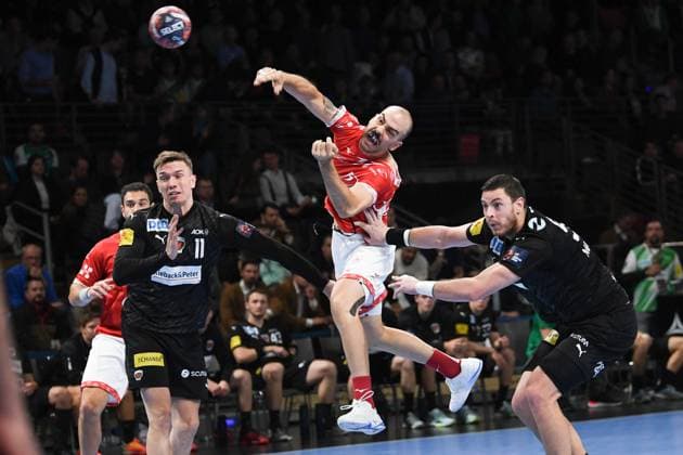 EHF European League, Fuechse Berlin vs Chambery Savoie Mont Blanc Handball Berlin, 17 10 2023 Alejandro Costoya Rodriguez Chambery Savoie Mont Blanc Handball, 37 EHF European League, Fuechse Berlin vs Chambery Savoie Mont Blanc Handball, Max Schmeling Halle, Berlin 17 10 2023 Copyright: xBEAUTIFULxSPORTS LucianoxLimax