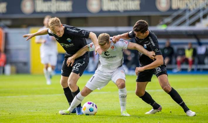 Paderborn, Germany 21st Oct 2023 Mattes Hansen Paderborn , Johannes Eggestein Pauli , Tobias Müller Paderborn SC Paderborn FC St Pauli 21 10 2023