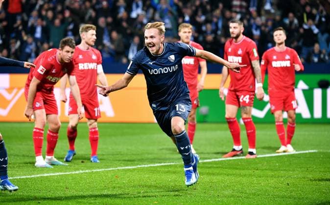 Soccer, Bundesliga, Germany, Men, Season 2023 24, 11 Matchday, Vonovia Ruhrstadion Bochum, VfL Bochum 1 FC Köln Cheers Lukas Daschner BOC after his goal to 1 0 Cheers, Joy, Action DFB DFL REGULATIONS PROHIBIT ANY USE OF PHOTOGRAPHS AS IMAGE SEQUENCES AND OR QUASI VIDEO